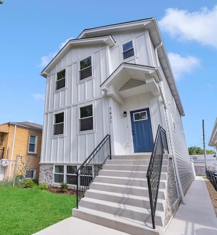 7431 W Forest Preserve Ave, Chicago, IL 60634