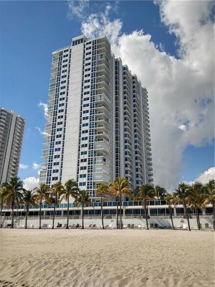 1360 S Ocean Blvd Unit 805, Pompano Beach, FL 33062