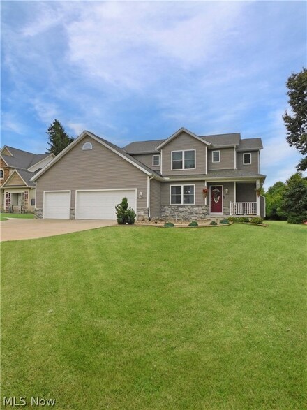 880 Madison Ave, Painesville, OH 44077