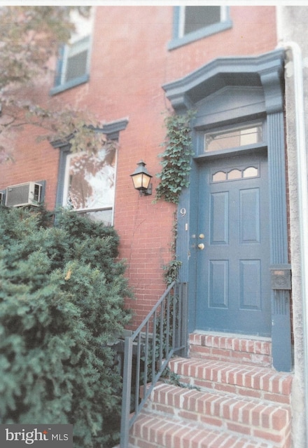 9 N 6th St, Pottsville, PA 17901