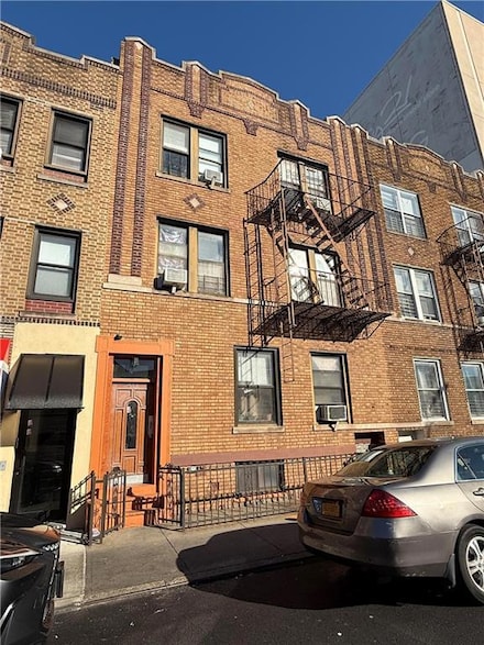 411 88th St, Brooklyn, NY 11209