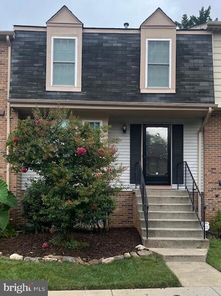 5 Bayridge Ct, Gaithersburg, MD 20878