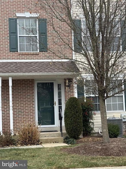 3002 Creekside Ct Unit 40, Warrington, PA 18976