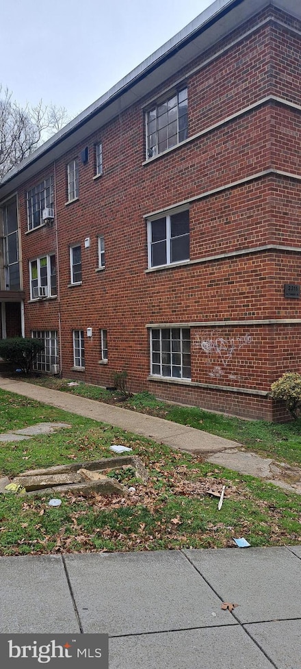 2315 Altamont Place SE Unit 1, Washington, DC 20020