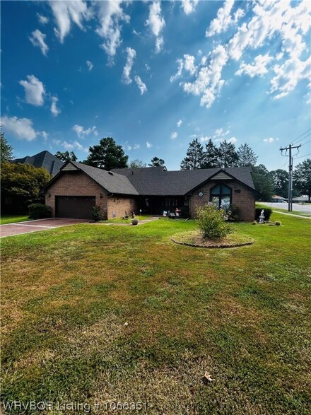 3113 S 106th Cir, Fort Smith, AR 72903