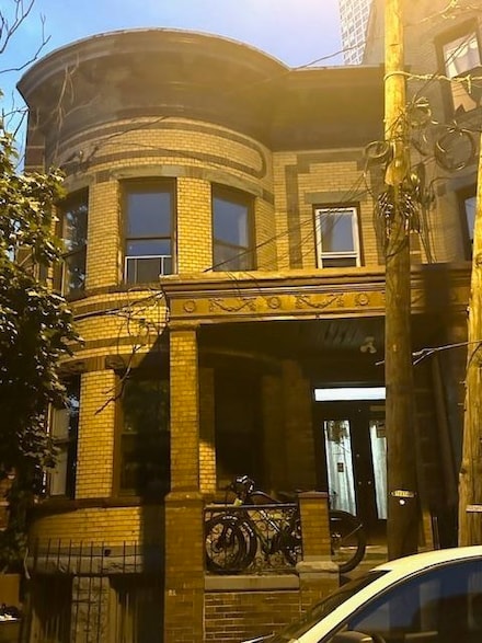 1 East St, Jersey City, NJ 07306
