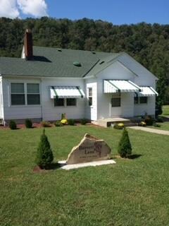 6559 Coal River Rd, Dry Creek, WV 25062
