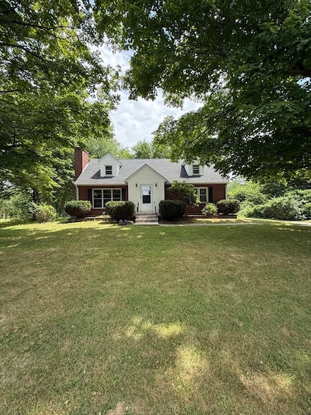 376 S Main St, Andover, MA 01810