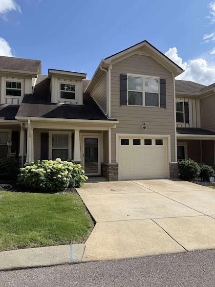 1045 Neeleys Bend, Spring Hill, TN 37174