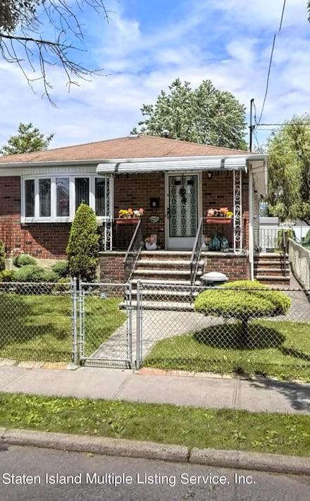 93 Vedder Ave, Staten Island, NY 10302