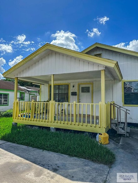 925 W Fronton St, Brownsville, TX 78520