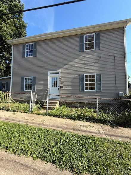 220 N Cherry St, Lebanon, OH 45036