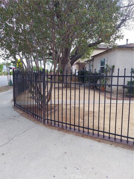 6643 Kester Ave, van Nuys, CA 91405