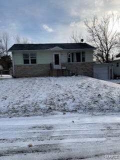 110 Barto Dr, Saint Louis, MO 63135
