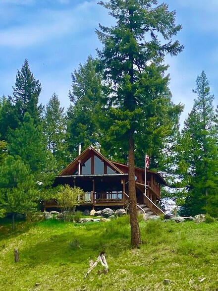 19105 Elvis Presley Blvd, Condon, MT 59826