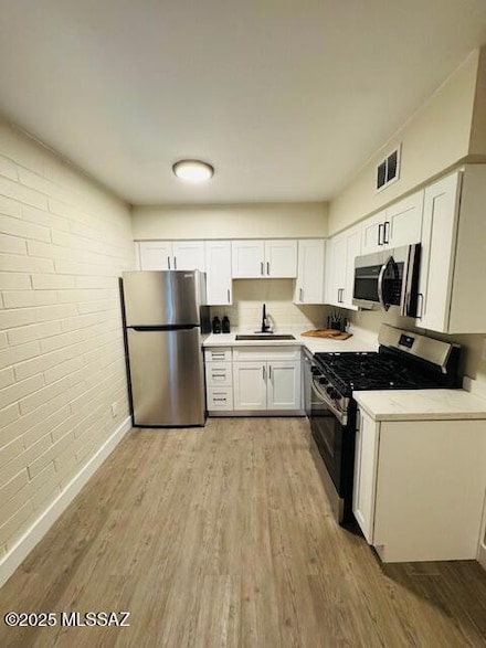 150 E Hardy Rd, Tucson, AZ 85704