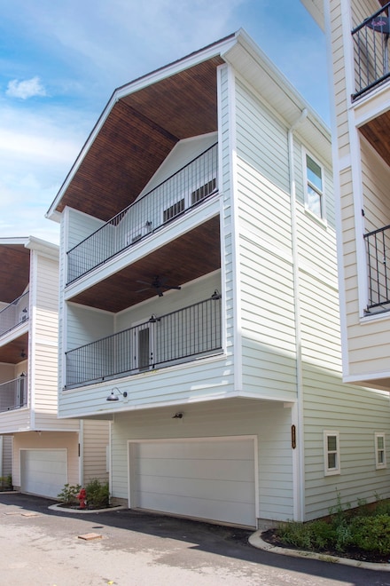 1137 Lawrence Ave Unit 3, Nashville, TN 37115