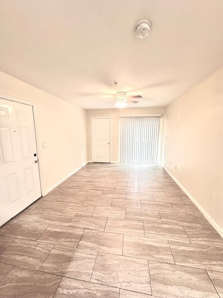717 Richcrest Dr, Houston, TX 77060