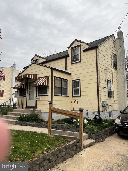 201 Clayton Ave, Wilmington, DE 19809