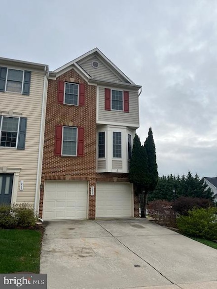 18350 Roy Croft Dr, Hagerstown, MD 21740