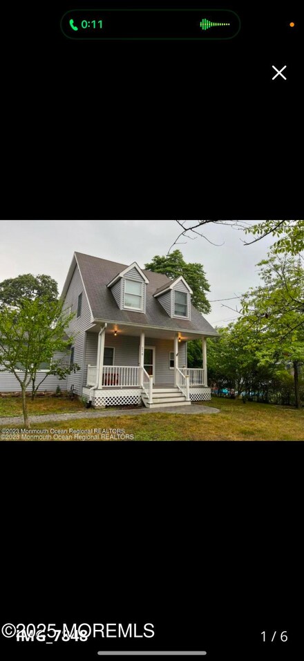 216 Chatham Ave, Oakhurst, NJ 07755