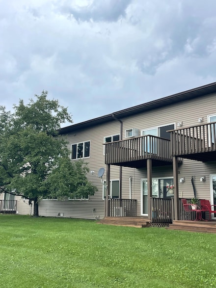 409 Norway Ave Unit 204, Pine River, MN 56474