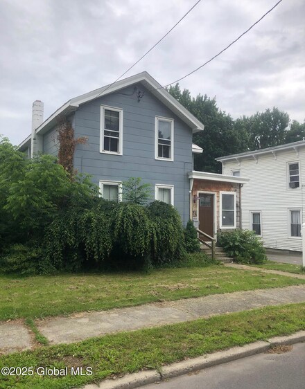 24 Wagner St, Fort Plain, NY 13339