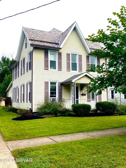 309 W Penn St, Muncy, PA 17756