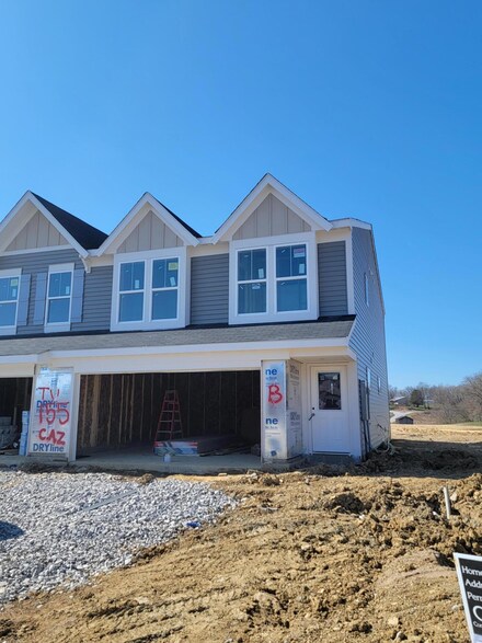 2365 Bella Ridge Unit 155 B, Covington, KY 41017