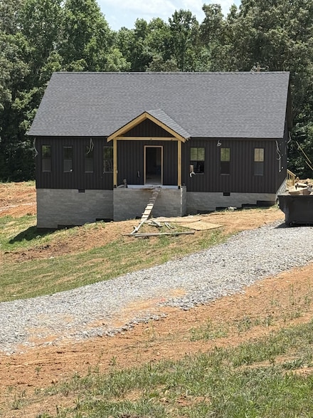 856 Davenport Rd, Cumberland City, TN 37050