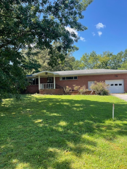 9543 E Brainerd Rd, Chattanooga, TN 37421