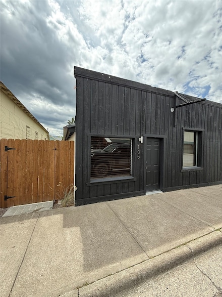 105 Blaine St, Saint Ignatius, MT 59865
