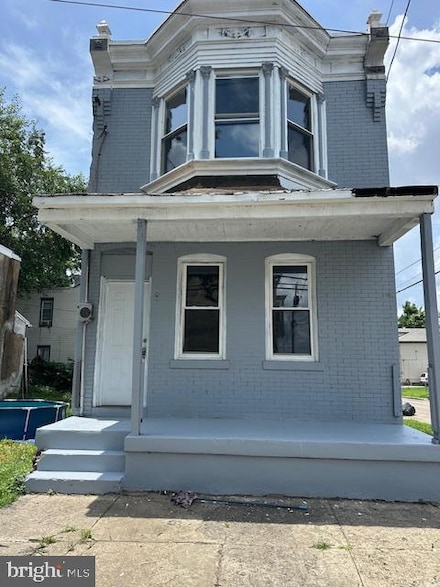 1227 N 28th St, Camden, NJ 08105