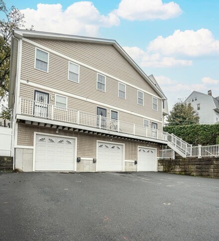 785 N Main St Unit 2, Fall River, MA 02720