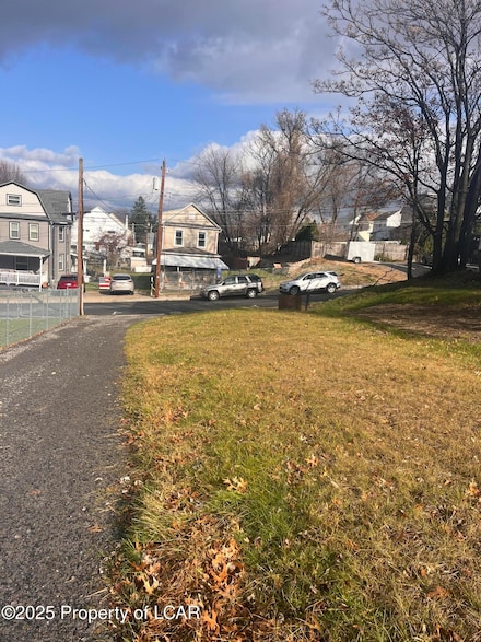 31 Harriet St, Wilkes-Barre, PA 18705