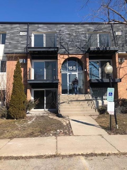 15B E Dundee Quarter Dr Unit 101, Palatine, IL 60074