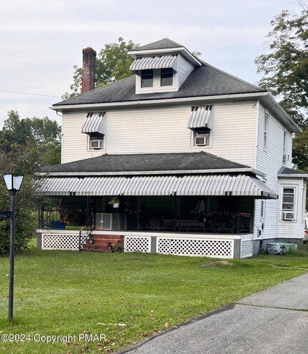 109 Labar Ln, East Stroudsburg, PA 18301