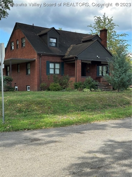 409 48th St SE, Charleston, WV 25304