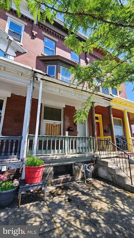 1632 Derry St, Harrisburg, PA 17104