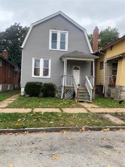 4944 Margaretta Ave, Saint Louis, MO 63115