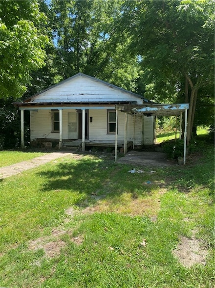 628 W South Ave, Harrison, AR 72601
