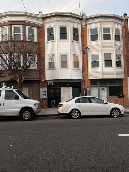 1109 Arctic Ave, Atlantic City, NJ 08401