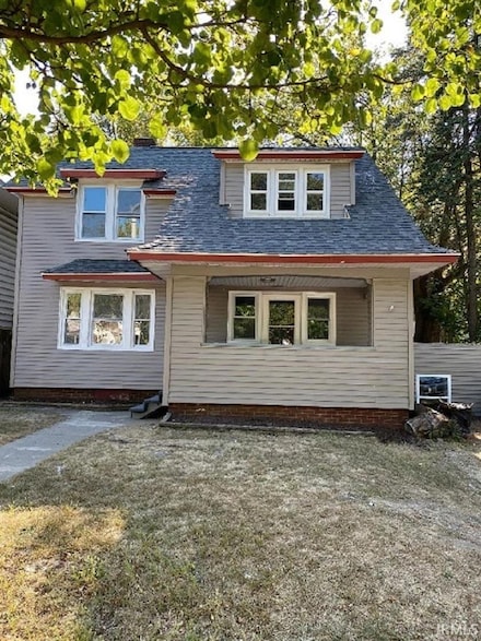 1243 Portage Ave, South Bend, IN 46616