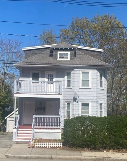 86 Wood Ave, Boston, MA 02136