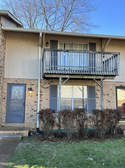3880 Priest Lake Dr Unit 2, Nashville, TN 37217