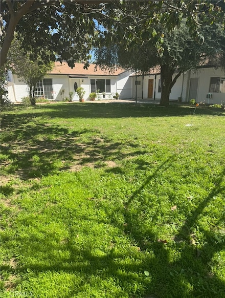 7514 Beckford Ave, Reseda, CA 91335