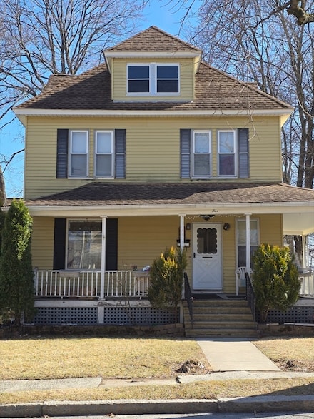 5 Ferdinand St, Worcester, MA 01603
