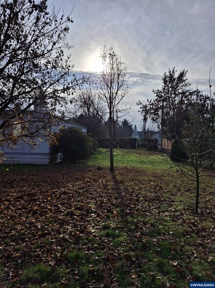 5235 Ramp St NE, Salem, OR 97305
