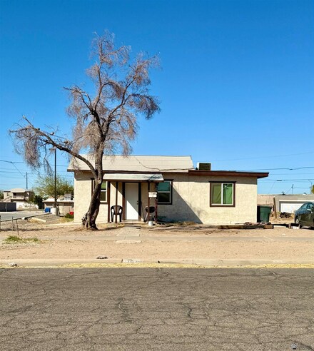 964 S 6th Ave, Yuma, AZ 85364