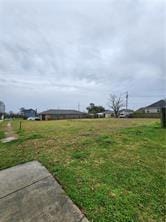 400 Bear Dr, Arabi, LA 70032